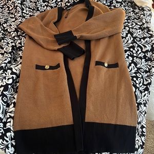 Long Express brown with black sweater